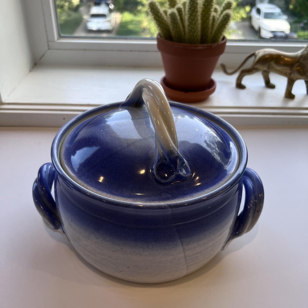 Vintage Wales Studio Art Pottery Covered Casserole Dish Bowl Blue White Glaze